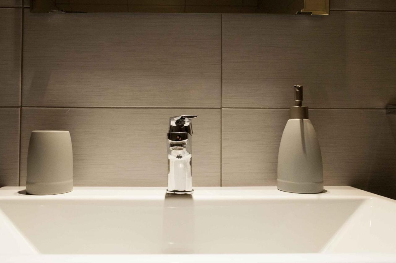 Via De' Falegnami 6 Apartment By Wonderful Italy 볼로냐 외부 사진